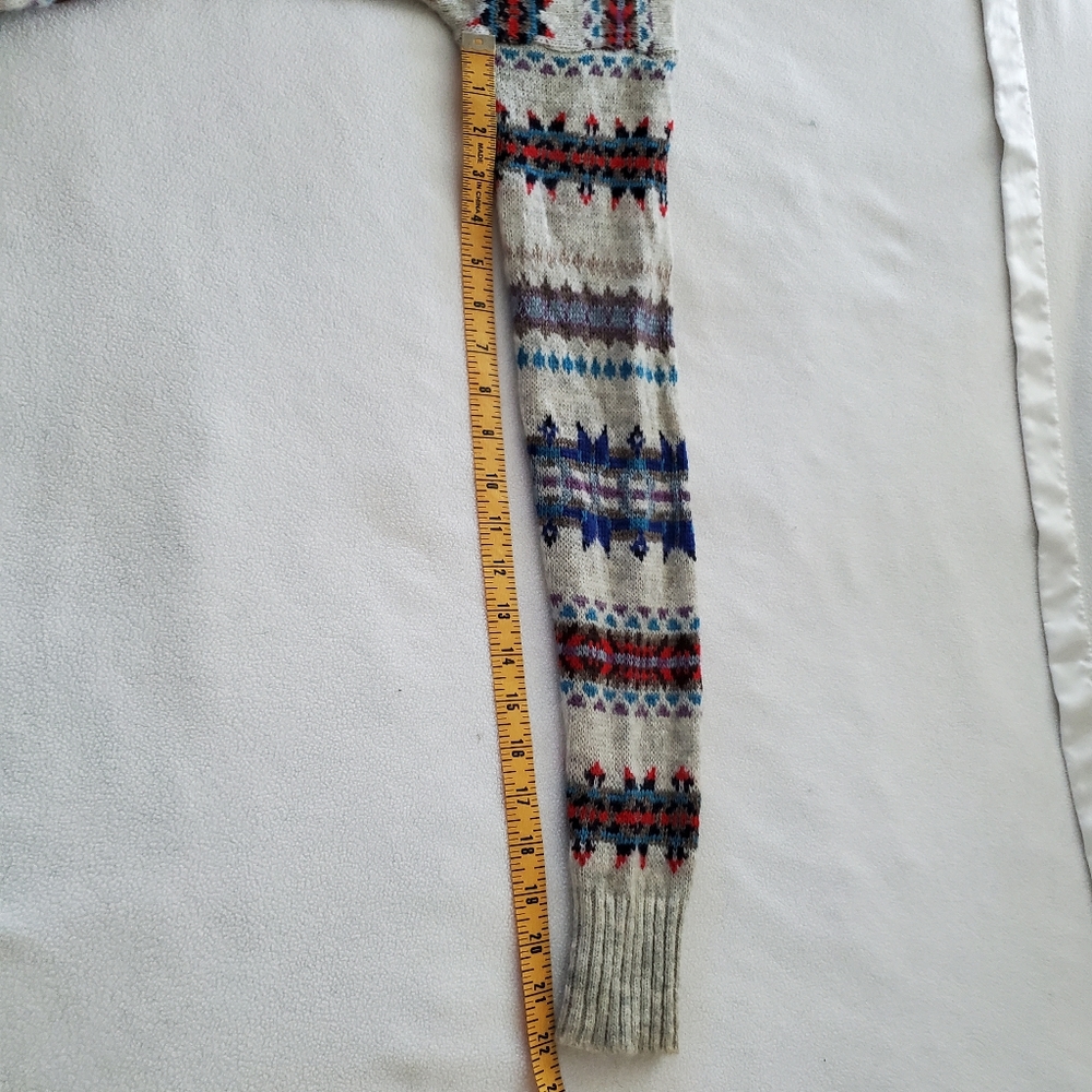 American Eagle Wool Blend Fair Isle Sweater Medium - Picture 8 of 8